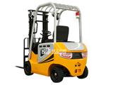 1.5噸四輪駕駛式 電動平衡叉車