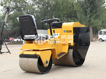 忽冷忽熱，小型壓路機使用還需要注意一下幾點！