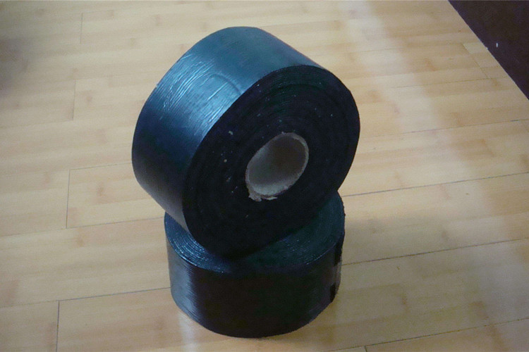 抗裂貼在道路施工的四大作用，看完很受益